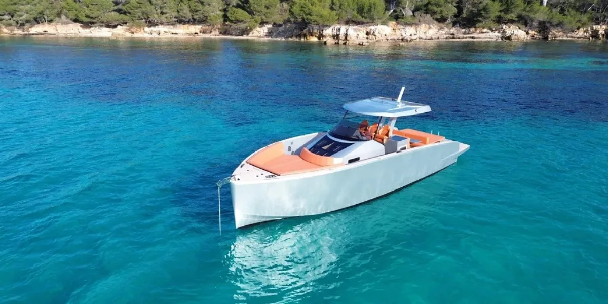 M/Y MAVERICK