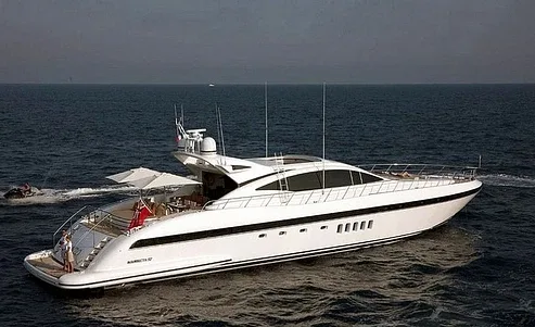 MANGUSTA ENZO 92' — photo 2 sur 6
