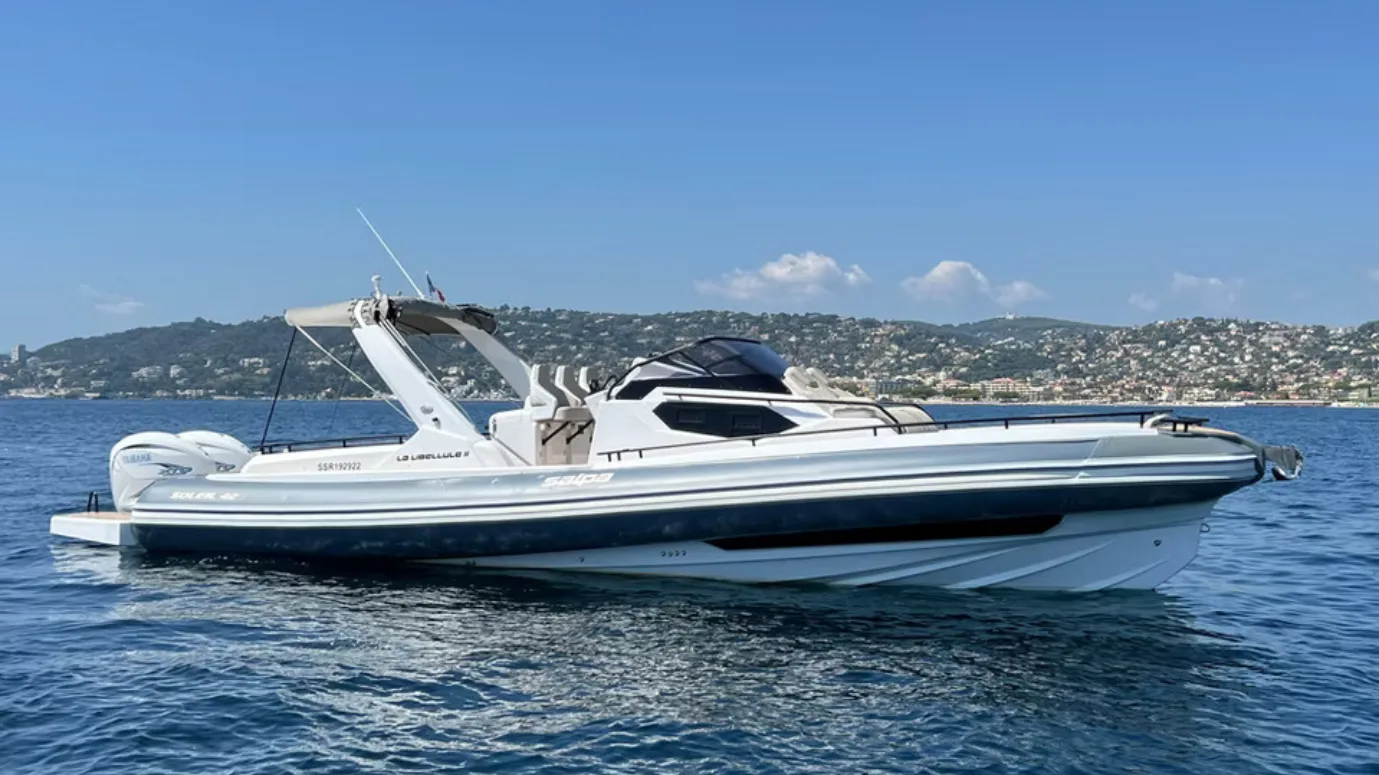SALPA SOLEIL 42' — photo 6 sur 6