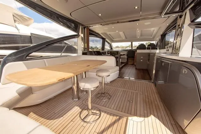 Princess V55 — photo 10 sur 10