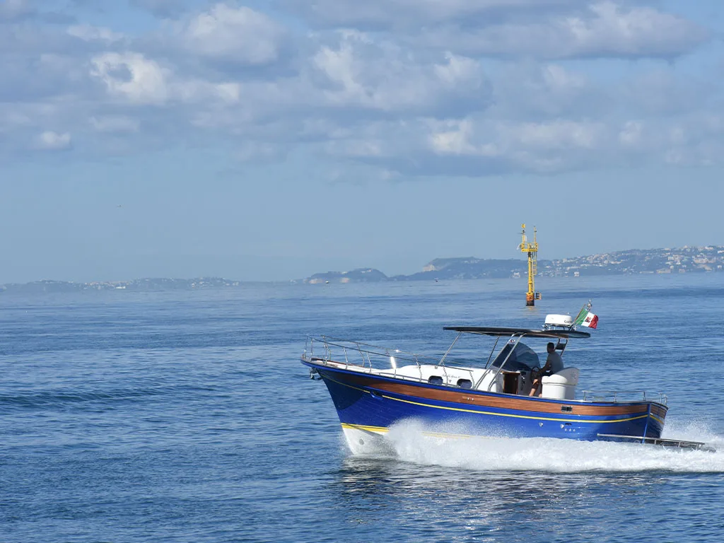 Fratelli Aprea Sorrento 32 Open Cruise — photo 3 sur 11