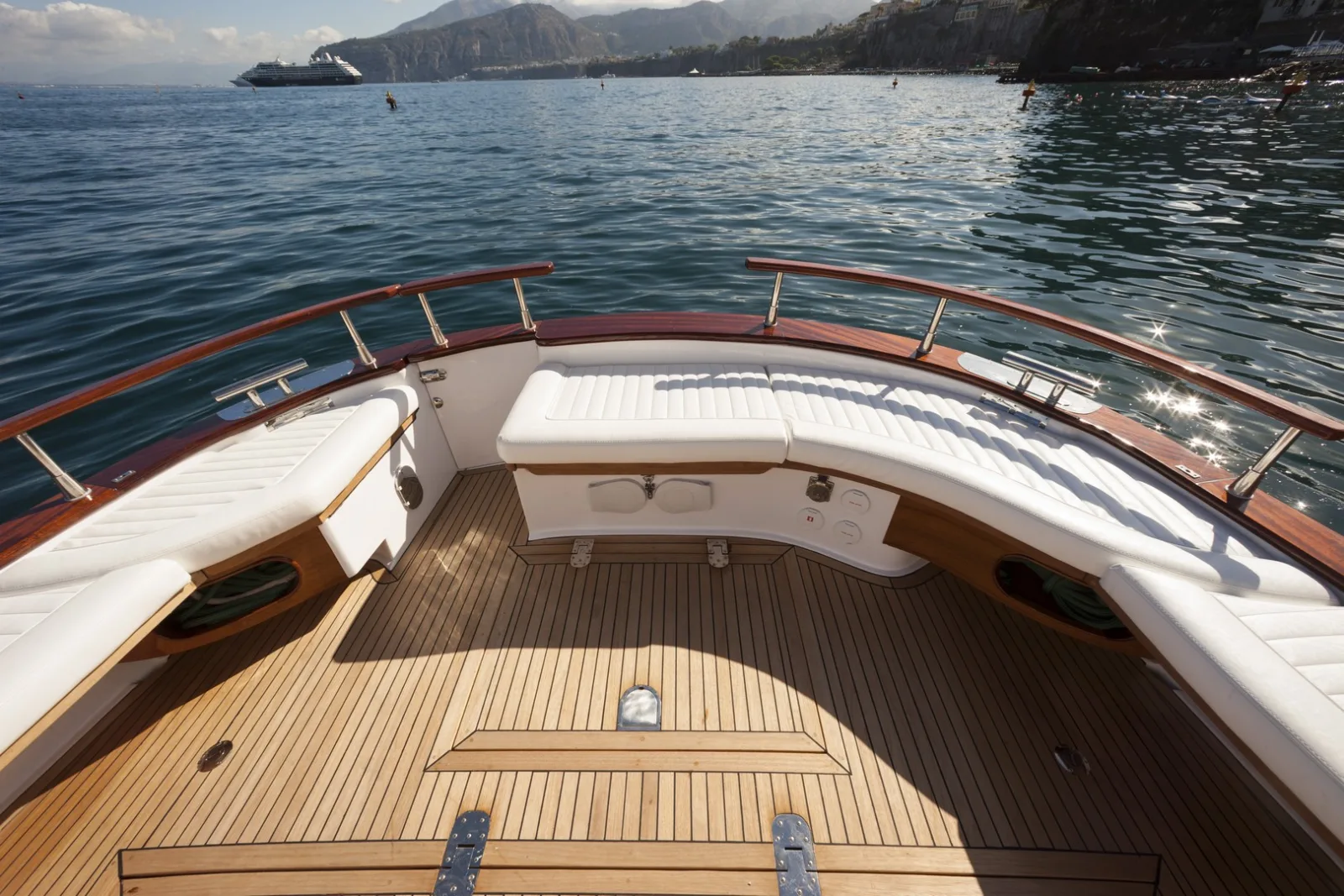 Fratelli Aprea Sorrento 32 Open Cruise — photo 5 sur 11
