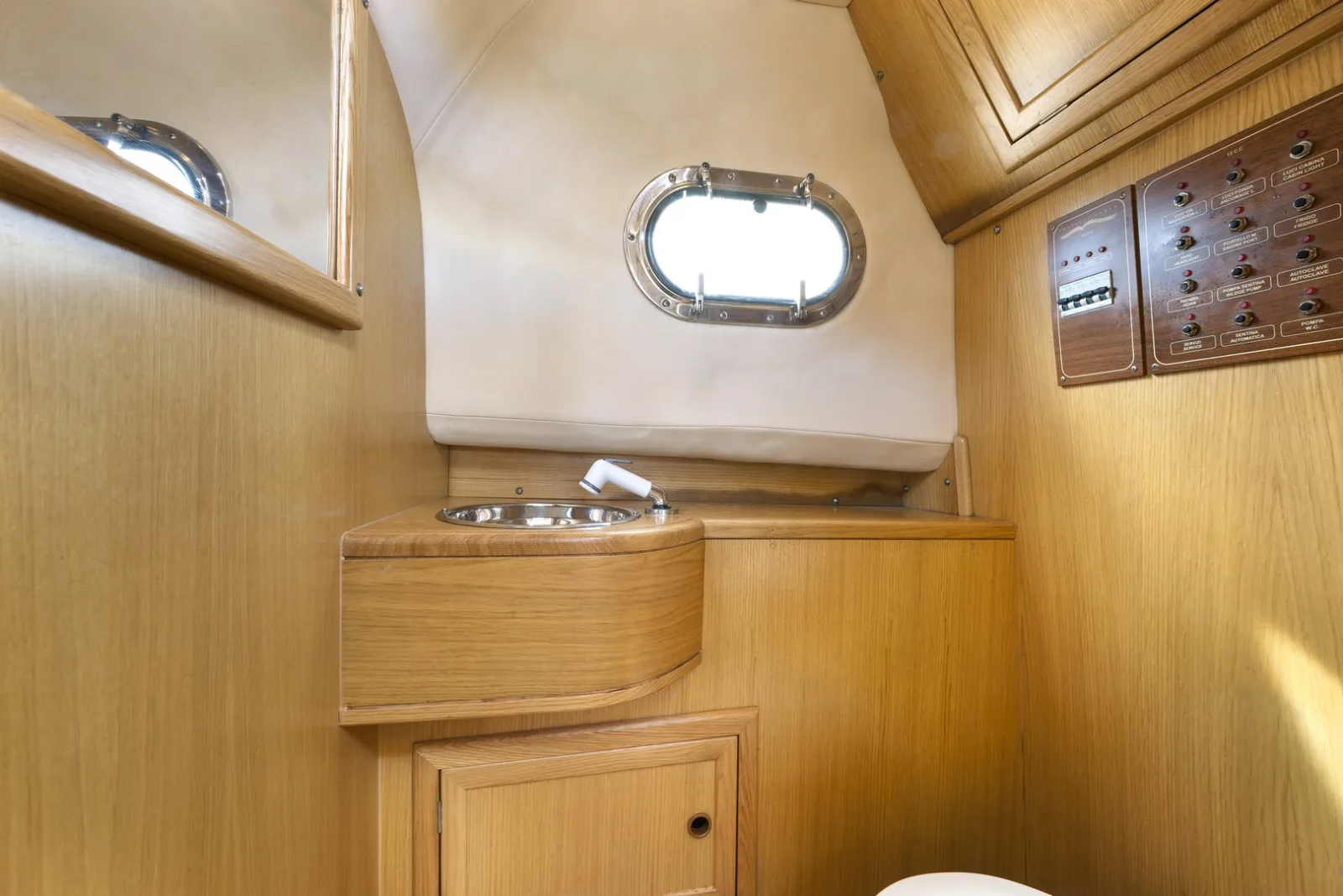 Fratelli Aprea Sorrento 7,50 Semi Cabinato — photo 3 sur 5