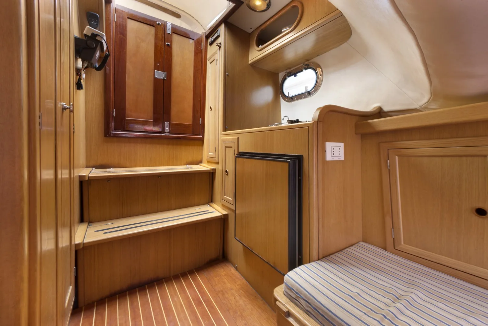 Fratelli Aprea Sorrento 7,50 Semi Cabinato — photo 5 sur 5